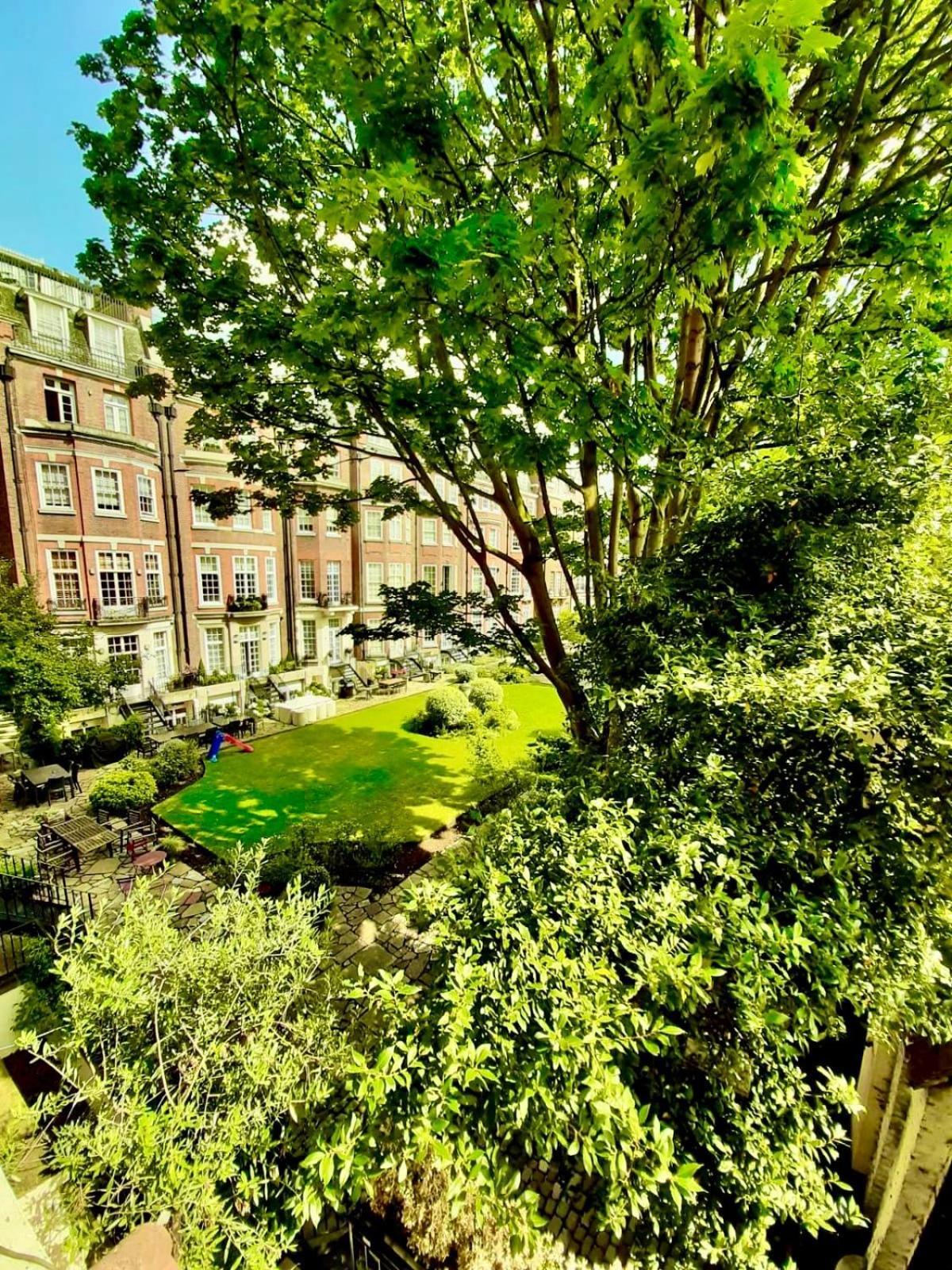 2 Bed, 2 Bath In Mayfair, Garden View 런던 외부 사진